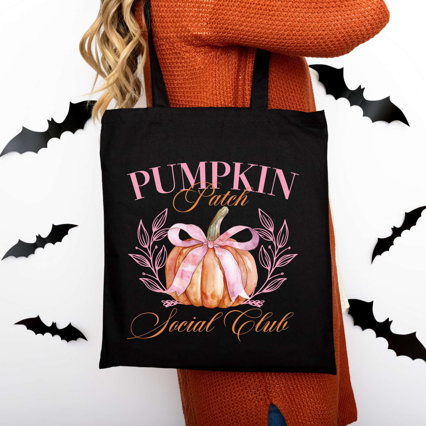 Herbst Tasche Kürbis Design – Pumpkin Patch Social Club Baumwollbeutel – Halloween Einkaufstasche in Beige, Schwarz oder Rosa – Auch als Bügelbild für Shirts, Kissen & Co.