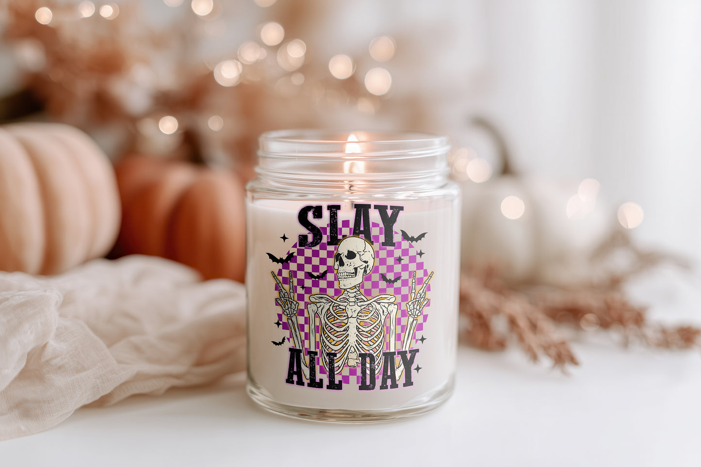 Slay All Day Kerze Halloween Duftkerze Glas vegan Sojawachs, Skeleton Candle, spooky Herbstdeko Geschenkidee Frauen