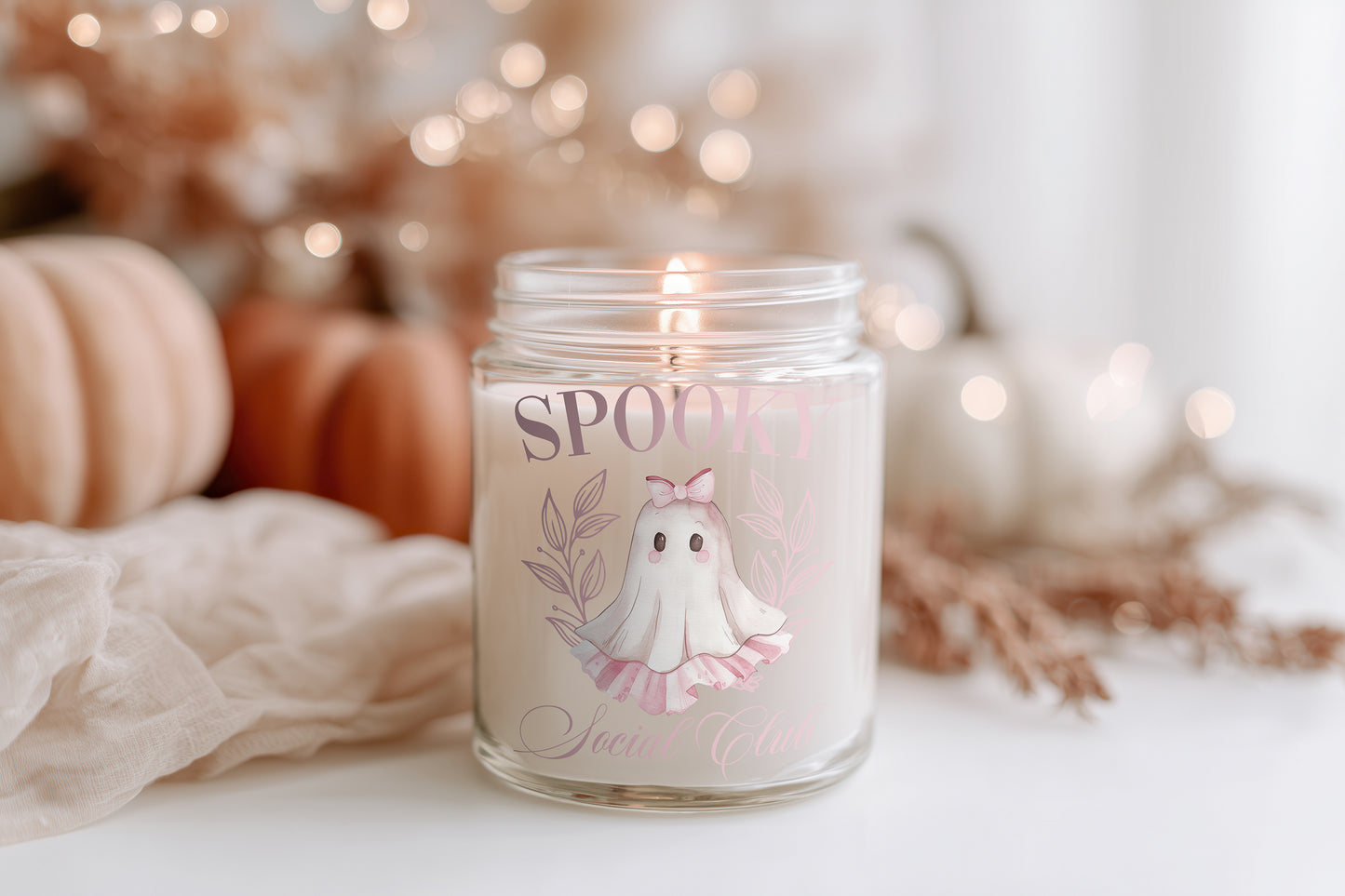 Spooky Social Club Kerze Halloween Duftkerze im Glas vegane Herbstkerze Home Decor Geschenkidee nachhaltig cozy vibes