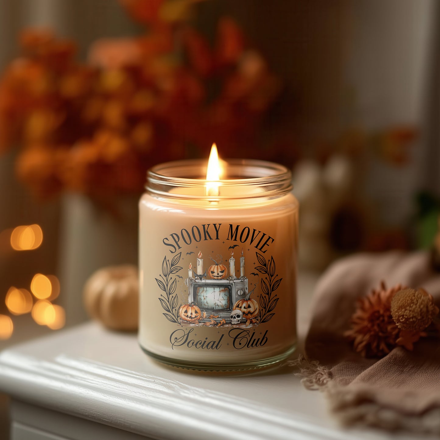 Spooky Movie Social Club Kerze Halloween Duftkerze Glas | Herbstdeko vegane Sojawachs Kerze nachhaltig spooky gift idea
