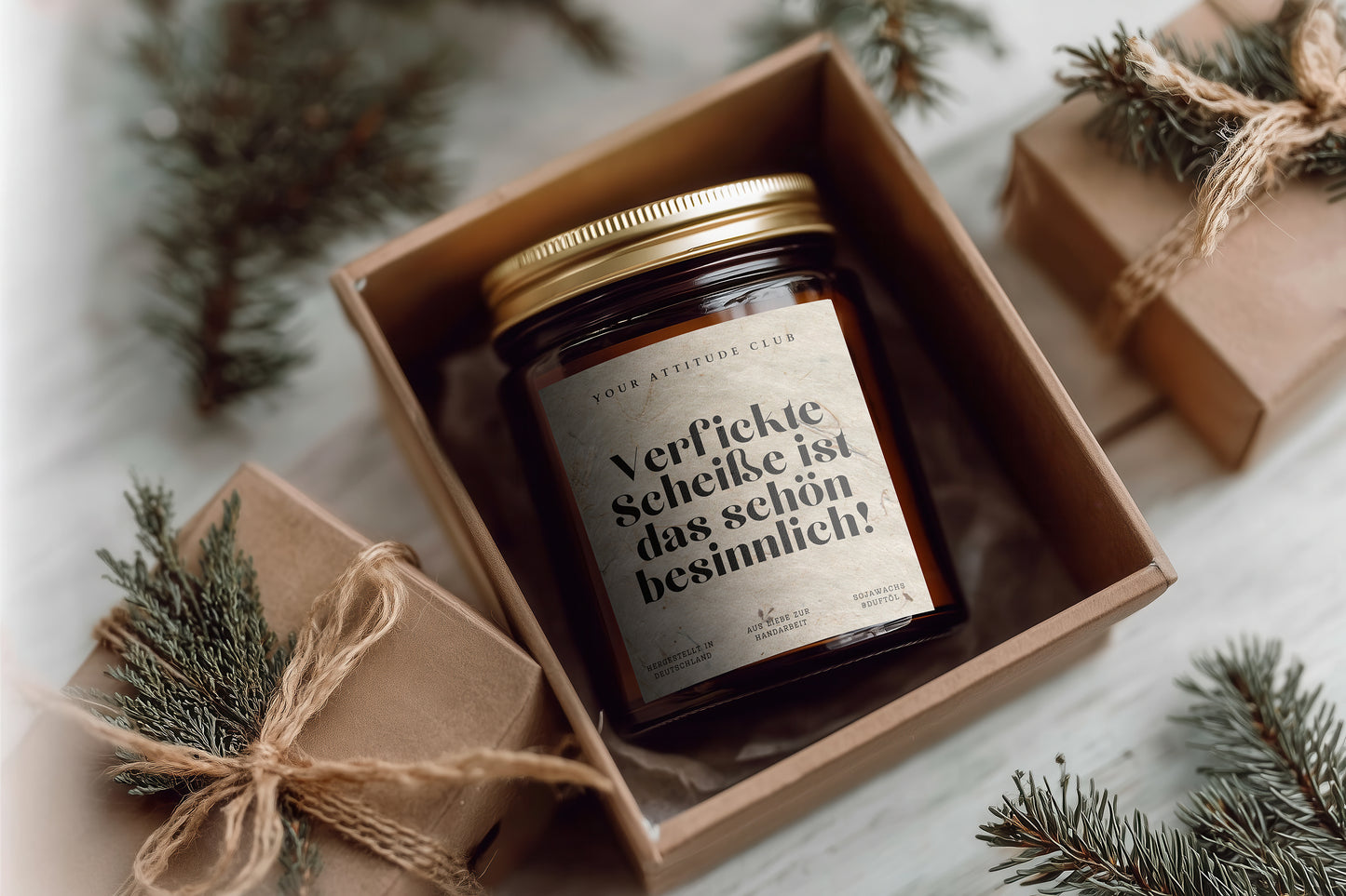 Verfickte Scheiße ist das schön besinnlich! – Lustige Weihnachtskerze im Amberglas, Handmade Sojawachs Kerze mit Naturgraspapier, Geschenkidee mit/ohne Duft
