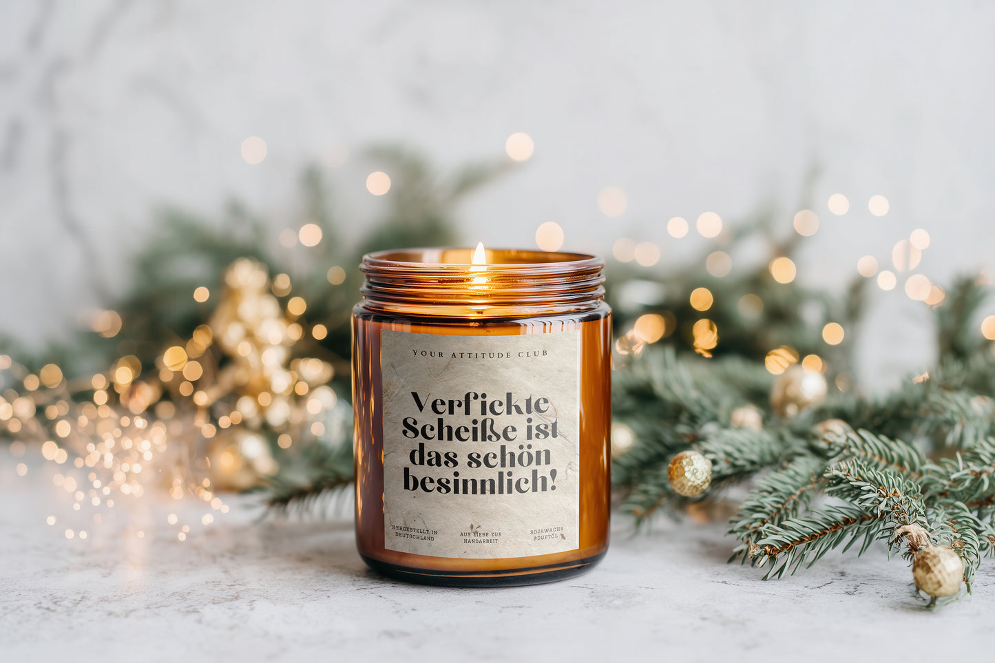 Verfickte Scheiße ist das schön besinnlich! – Lustige Weihnachtskerze im Amberglas, Handmade Sojawachs Kerze mit Naturgraspapier, Geschenkidee mit/ohne Duft