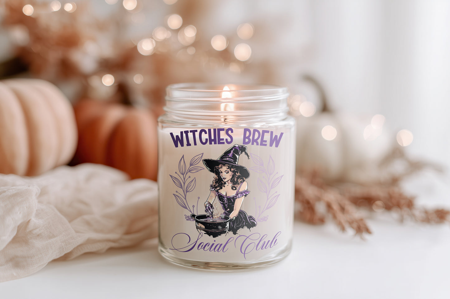 Witches Brew Social Club Kerze Halloween Kerze vegane Duftkerze spooky vibes Herbstdeko Geschenkidee nachhaltig cozy