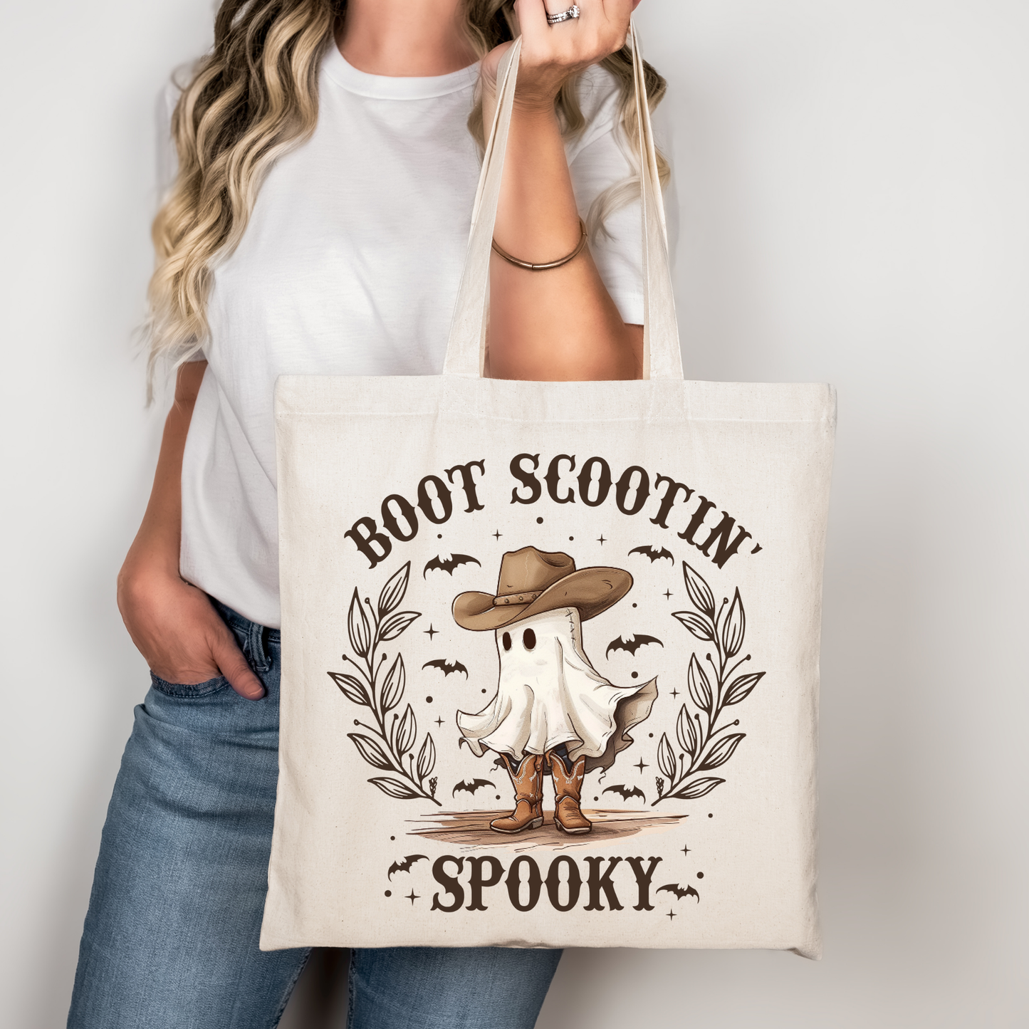 Boot Scootin’ Spooky Halloween Tasche Schwarz – Cowboy Geist Beutel, spooky Tote Bag, Baumwolltasche, DTG Print, A4 A3 Bügelbild, DIY Patch, Geschenkidee