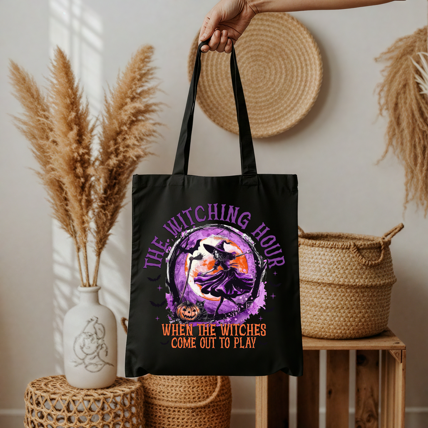 The Witching Hour Tasche Schwarz – Hexen Halloween Baumwollbeutel mit Retro Print – DTG Druck oder Bügelbild A4/A3 für Shirt, Kissen, Jacke & mehr