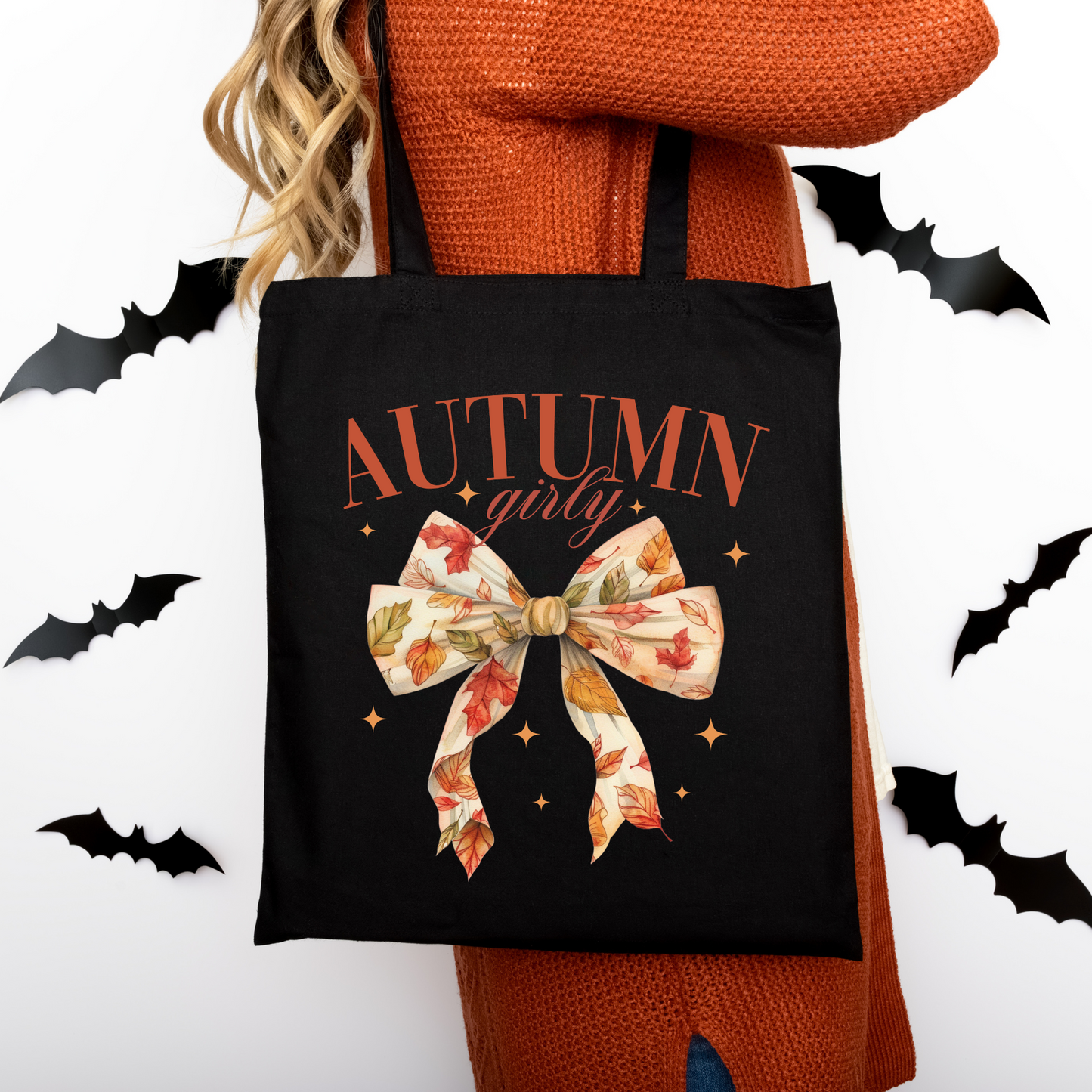 Herbst Tasche “Autumn Girly” – Baumwollbeutel mit Schleifen-Motiv & Blättern – DTG bedruckt – Rosa, Beige oder Schwarz – 48x42 cm – Auch als Bügelbild erhältlich