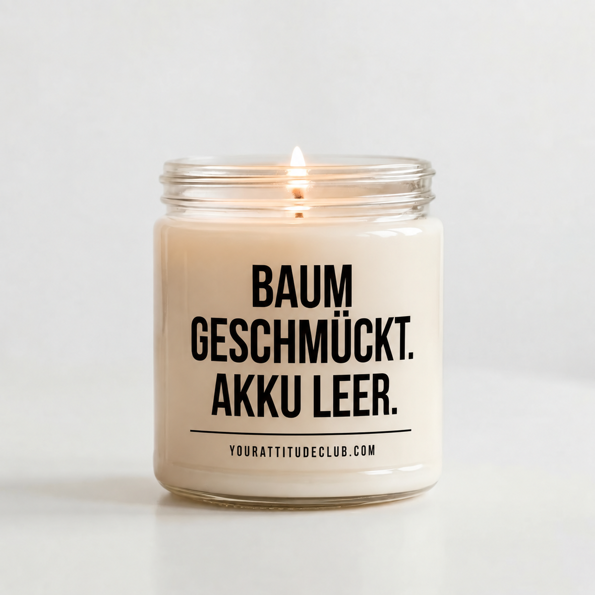 BAUM GESCHMÜCKT. AKKU LEER. | Weihnachtskerze, lustiges Weihnachtsgeschenk, Geschenk für Mama, Papa, Freundin, Kollegin, Wichtelgeschenk