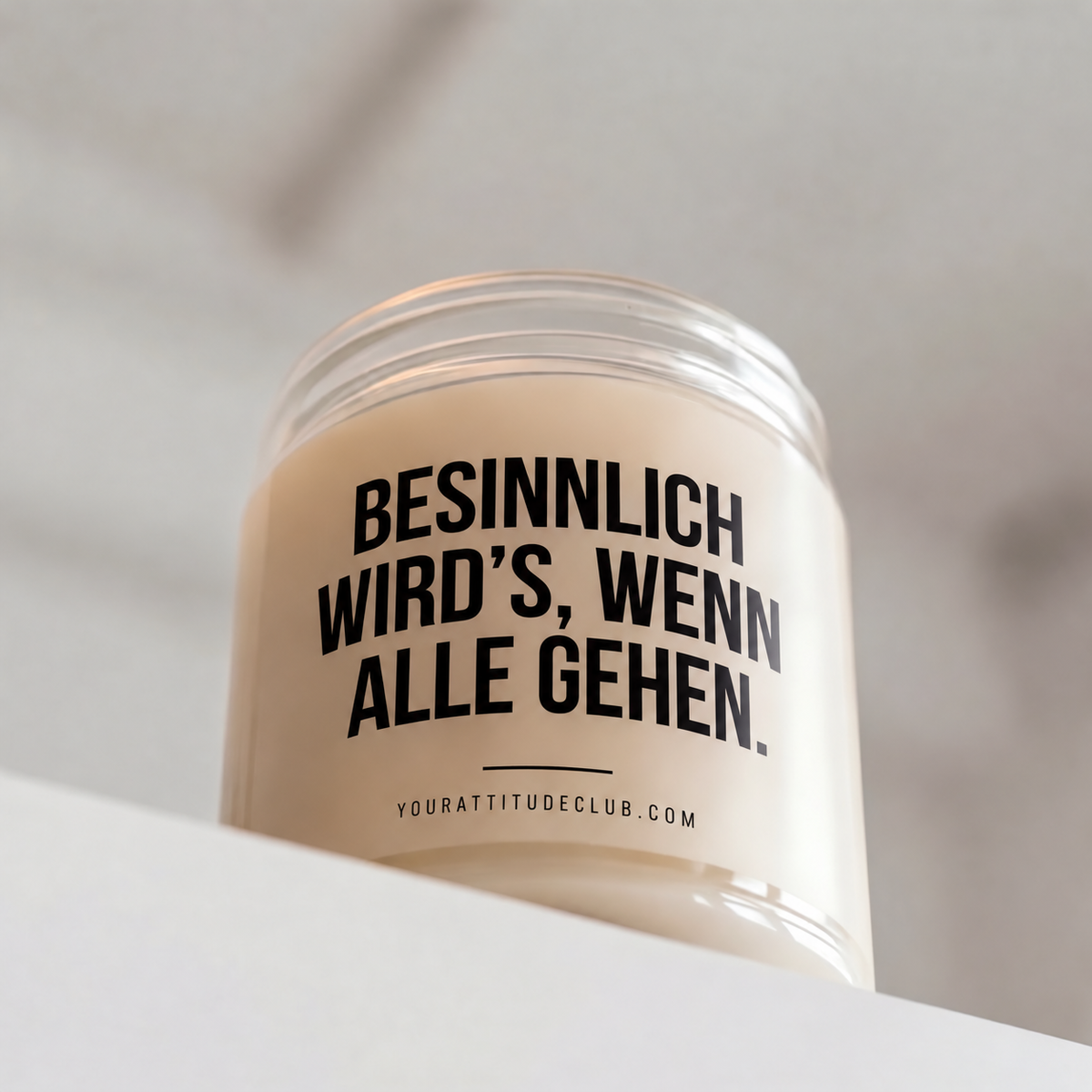 BESINNLICH WIRD’S, WENN ALLE GEHEN. | Weihnachtskerze, lustiges Weihnachtsgeschenk, Geschenk für Freundin, Kollegin, Familie, Wichtelgeschenk