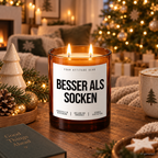 BESSER ALS SOCKEN – Weihnachtskerze | Lustiges Weihnachtsgeschenk | Geschenk für Familie, Freunde, Kollegen & Nachbarn | Wichtelgeschenk Weihnachten