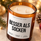 BESSER ALS SOCKEN – Weihnachtskerze | Lustiges Weihnachtsgeschenk | Geschenk für Familie, Freunde, Kollegen & Nachbarn | Wichtelgeschenk Weihnachten
