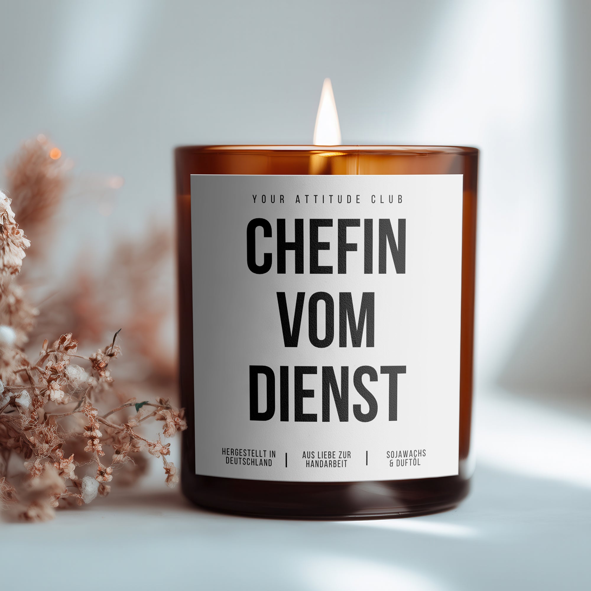 Editor-in-Chief | 300ml Scented Candle with 2 Wicks for Strong Moms