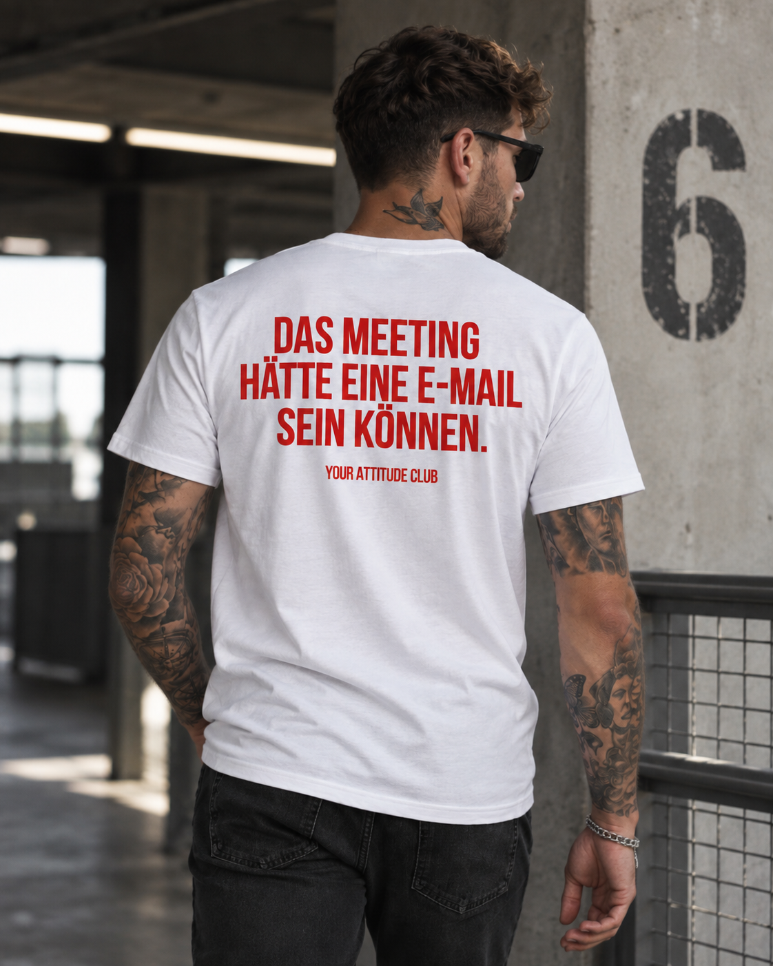 DAS MEETING HÄTTE EINE E-MAIL SEIN KÖNNEN. – Unisex Statement T-Shirt Weiß mit rotem Print | Büro Sprüche Shirt