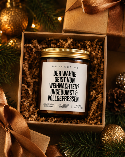 DER WAHRE GEIST VON WEIHNACHTEN? UNGEBUMST & VOLLGEFRESSEN. Weihnachtskerze mit Spruch | freche Duftkerze | lustiges Weihnachtsgeschenk | Wichtelgeschenk Erwachsene | Sojawachs Kerze