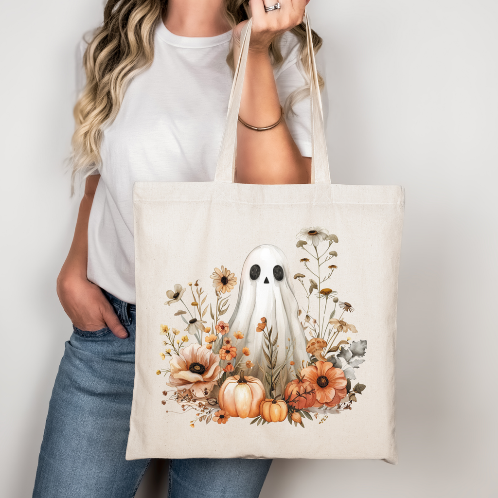 Herbst Tragetasche mit Geist und Blumen – Halloween Shopper aus Baumwolle – Handmade DTG Druck – Geschenkidee Herbst – Rosa, Beige, Schwarz