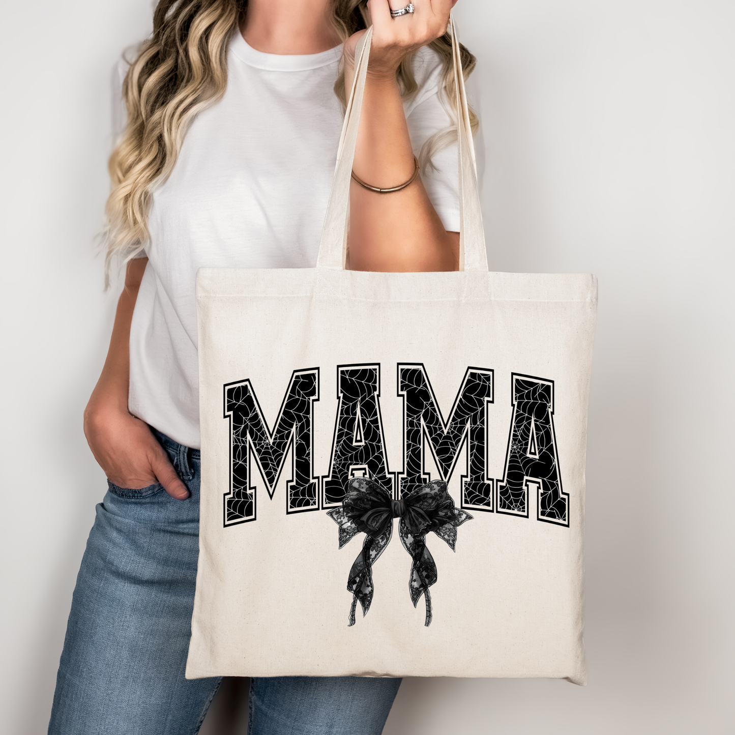 MAMA Halloween Tasche mit Schleife – Baumwollbeutel 38x42 cm – DTG Druck – Spinnennetz Design – Rosa, Beige oder Schwarz – auch als Bügelbild für Shirt, Kissen, Jacke