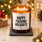 HAPPY FUCKING HOLIDAYS – Weihnachtskerze Naturgras Etikett | Lustiges Weihnachtsgeschenk | Geschenk für Freunde, Kolleg:innen & Wichteln