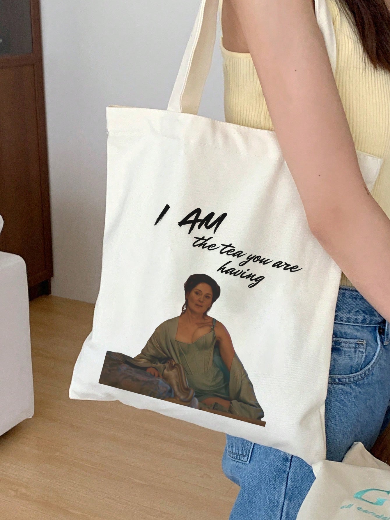 I am the tea you are having Baumwollbeutel beige Stoffbeutel Geschenk Bridgerton Fan Jutebeutel Freundin Schwester Mama Tote Bag nachhaltig lustig