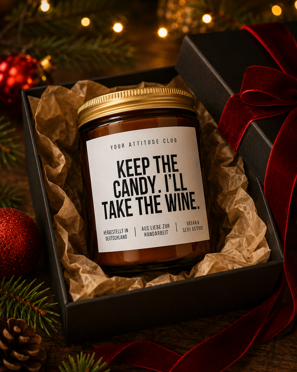 KEEP THE CANDY. I’LL TAKE THE WINE. Weihnachtskerze mit Spruch | freche Duftkerze | lustiges Weihnachtsgeschenk | Wichtelgeschenk Erwachsene | Sojawachs Kerze