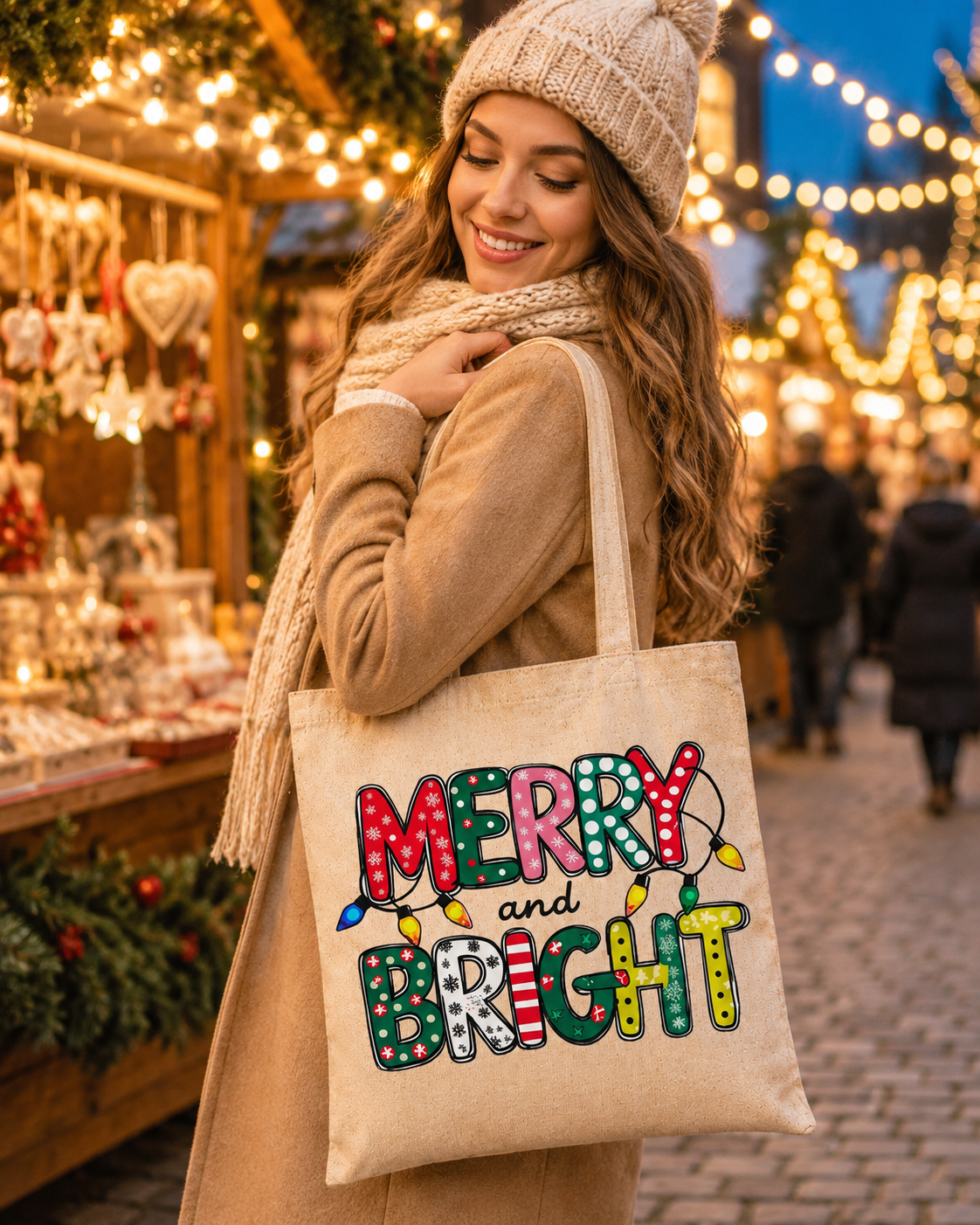 Merry and Bright | Weihnachtlicher Stoffbeutel aus Baumwolle – nachhaltige Tragetasche mit langen Henkeln – Weihnachtsgeschenk
