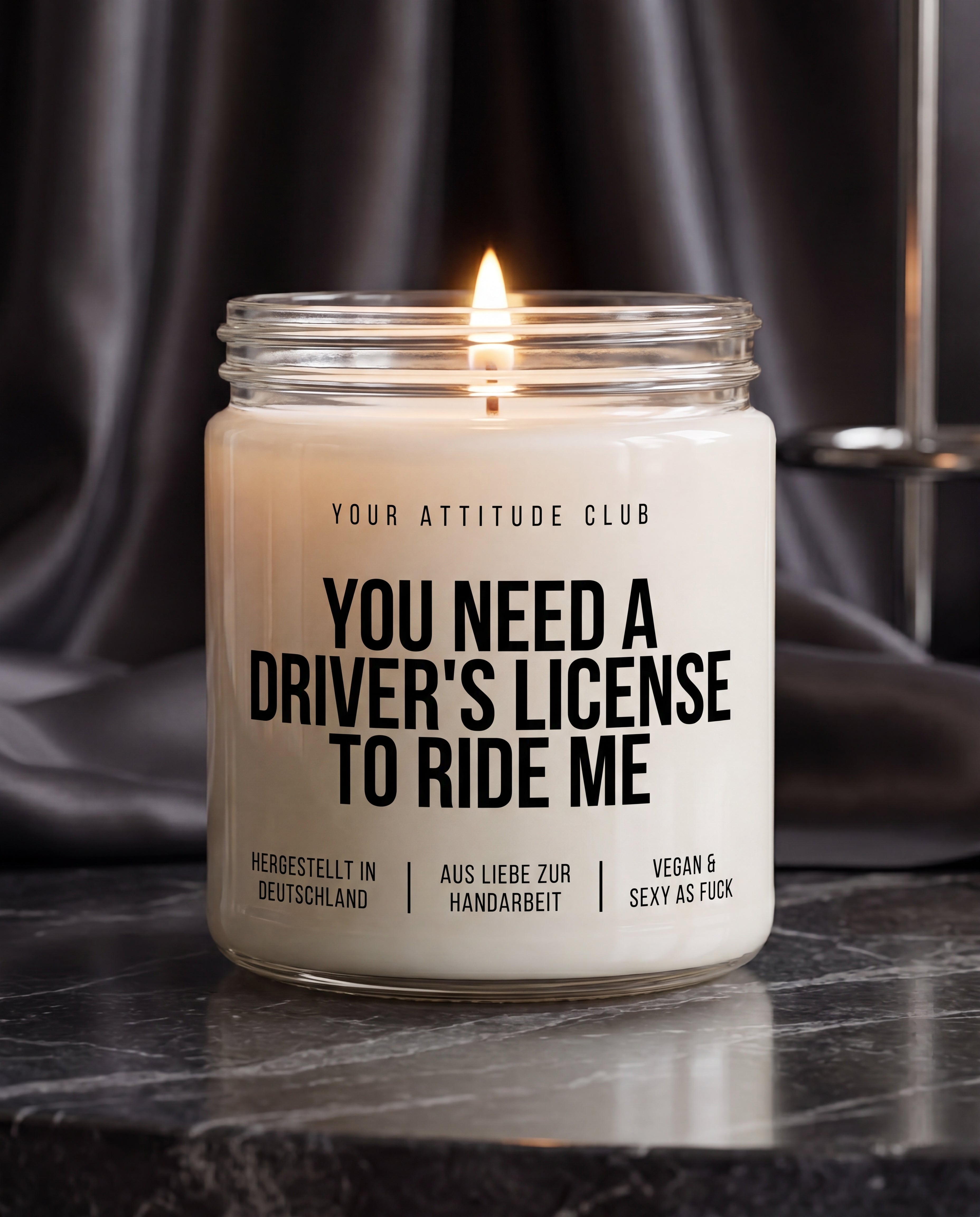 You Need A Driver's License To Ride Me | Kinky Kerze, sexy Geschenk, freches Geschenk für Erwachsene, Sojawachs, vegan, handgemacht
