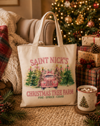 Saint Nick’s Christmas Tree Farm – Weihnachtlicher Stoffbeutel mit rosa Vintage-Truck und Tannenbäumen | Baumwolltasche mit langen Henkeln | Geschenkidee zu Weihnachten
