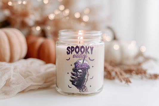 Spooky Vibes Kerze vegane Halloween Duftkerze Herbstkerze im Glas Cozy Deko Geschenkidee nachhaltig Sojawachs
