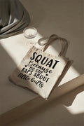 Squat because no one raps about little butts Baumwolltasche Stoffbeutel Fitness Gym Bag Workout Spruch nachhaltig Geschenk Frauen Sport