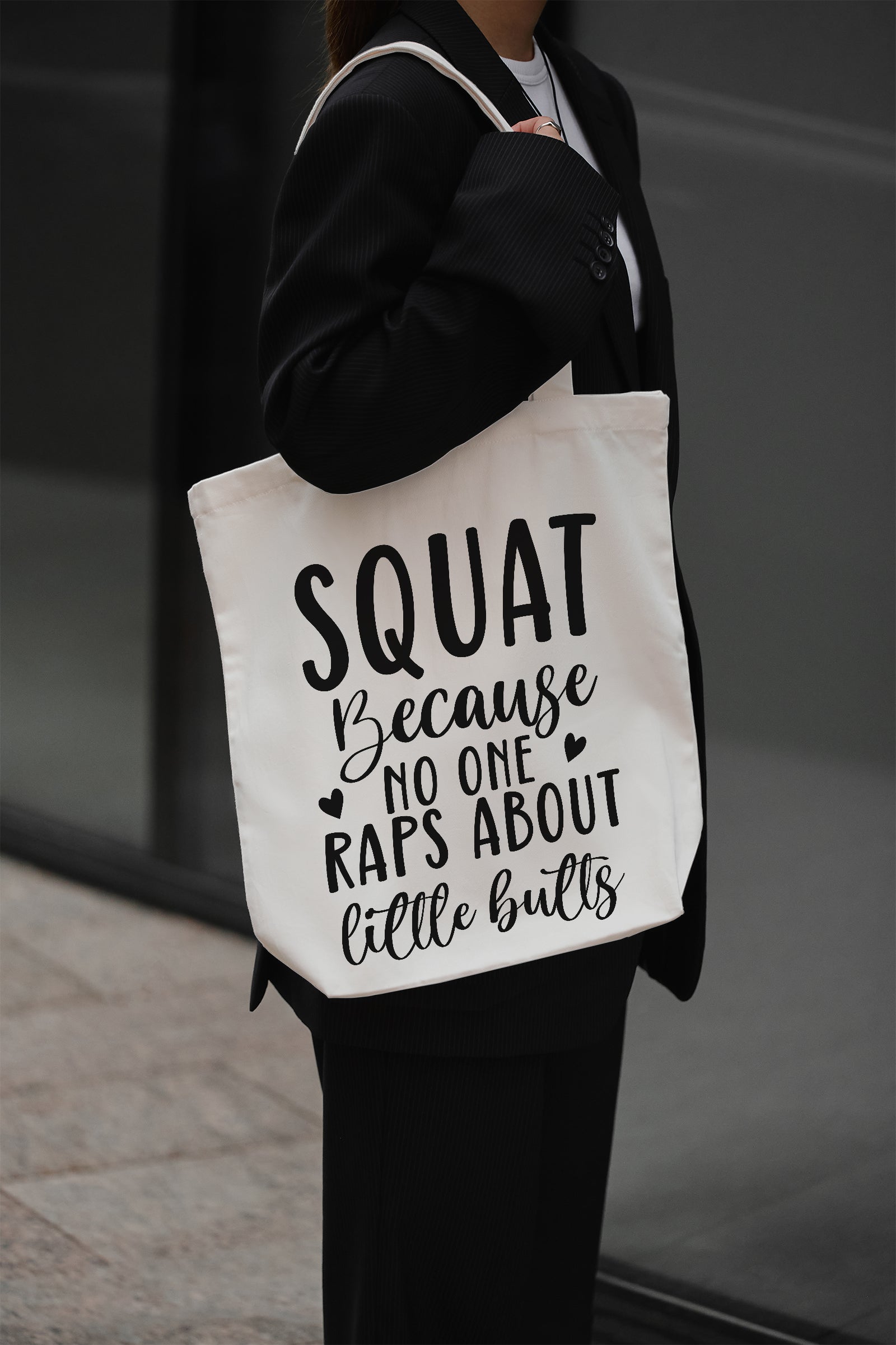 Squat because no one raps about little butts Baumwolltasche Stoffbeutel Fitness Gym Bag Workout Spruch nachhaltig Geschenk Frauen Sport