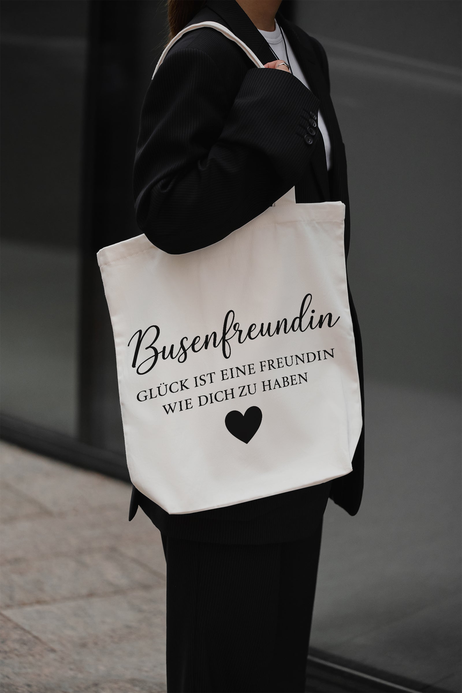 Busenfreundin – Glück ist eine Freundin wie dich zu haben Baumwollbeutel Tote Bag Geschenk beste Freundin Stofftasche beige Schultertasche