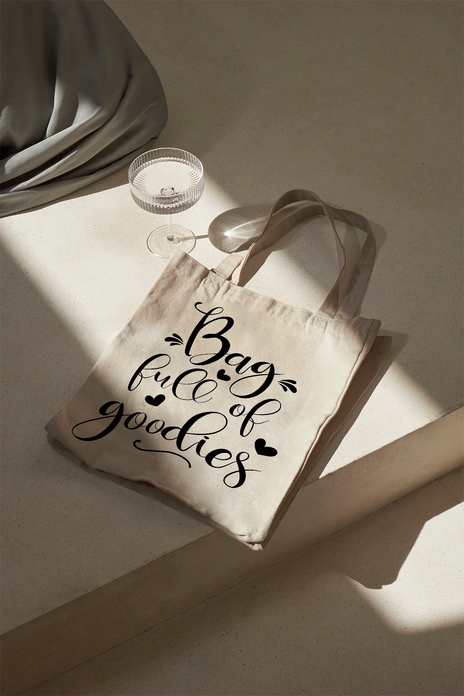 Bag full of goodies Baumwollbeutel Stofftasche beige Shopper Tragetasche nachhaltig Geschenkidee Alltag Einkauf Tasche