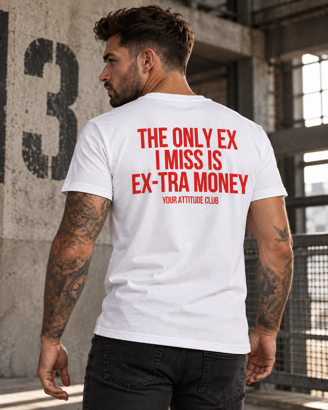 THE ONLY EX I MISS IS EX-TRA MONEY – Unisex Statement T-Shirt Weiß mit rotem Backprint | freches Sprüche Shirt