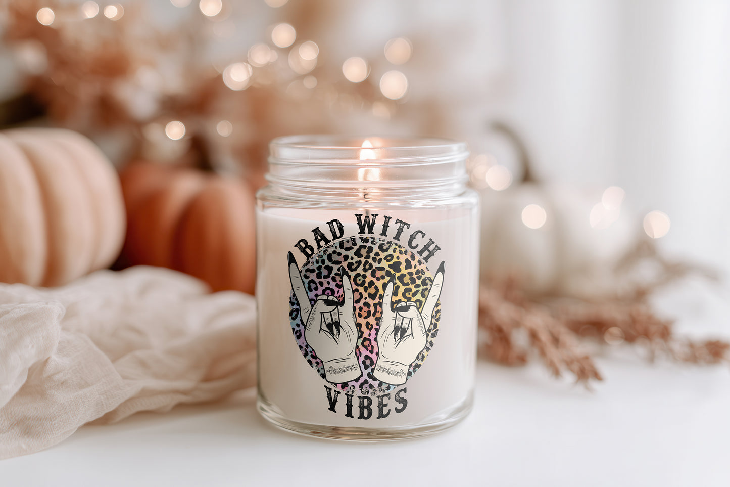 Bad Witch Vibes Halloween Kerze vegane Duftkerze Herbst Deko Geschenkidee Cozy Home Decor Sojawachs Kerze nachhaltig
