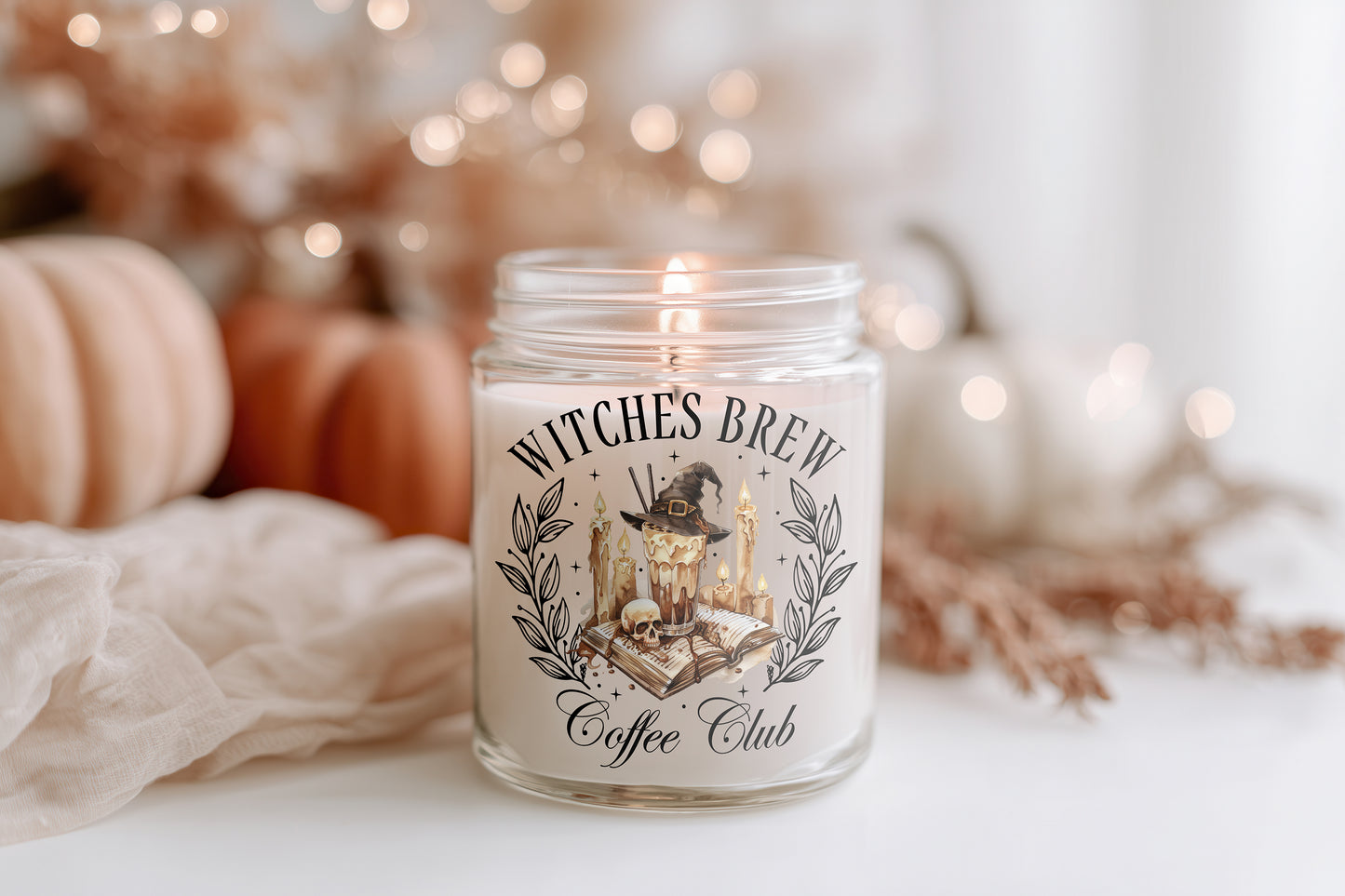 Witches Brew Coffee Club Kerze Halloween Kerze vegane Duftkerze Herbst Deko spooky vibes Geschenkidee nachhaltig cozy