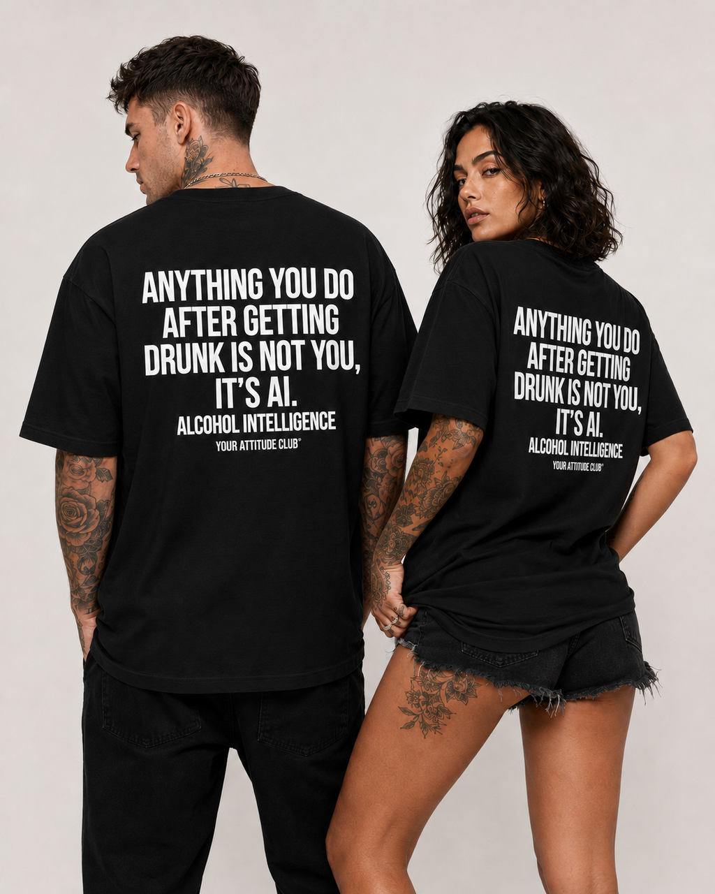 ANYTHING YOU DO AFTER GETTING DRUNK IS NOT YOU, IT’S AI – weißes Unisex Oversize Shirt, roter Backprint, Party T-Shirt, Alkohol Humor, Streetwear