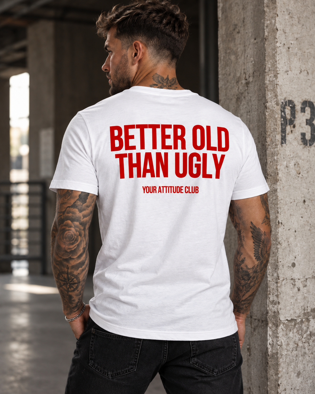 BETTER OLD THAN UGLY – Unisex Statement T-Shirt Weiß mit rotem Backprint | freches Sprüche Shirt