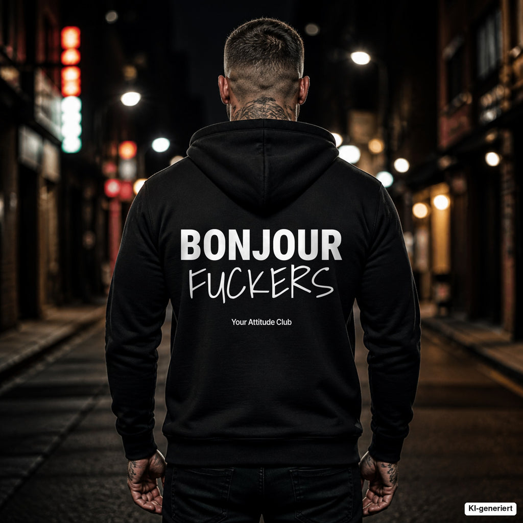 Bonjour Fuckers – schwarzer Hoodie mit weißem Backprint, Herren in der Stadt bei Nacht