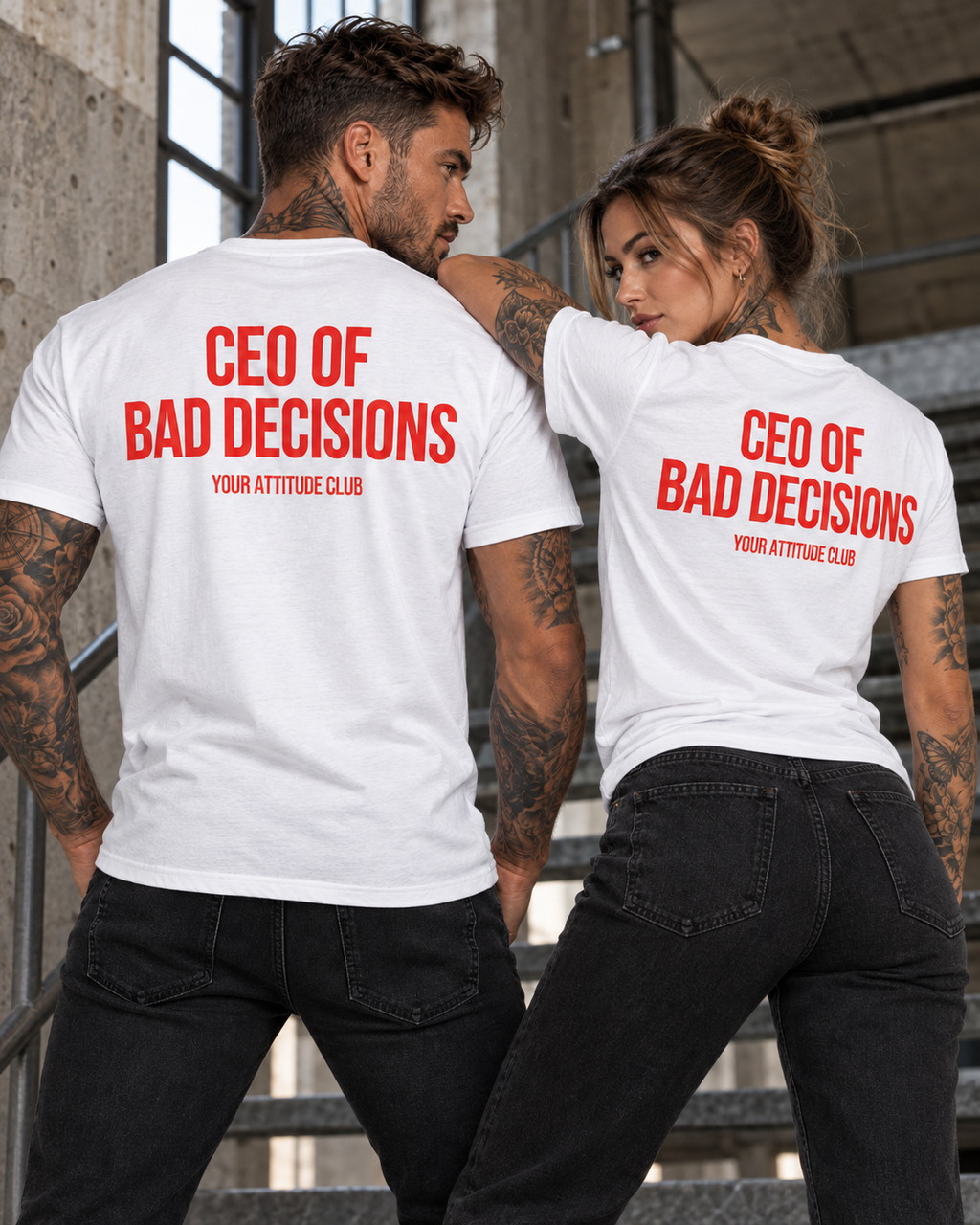 CEO OF BAD DECISIONS – Unisex Statement T-Shirt Weiß mit rotem Backprint | freches sarkastisches Sprüche Shirt für Erwachsene