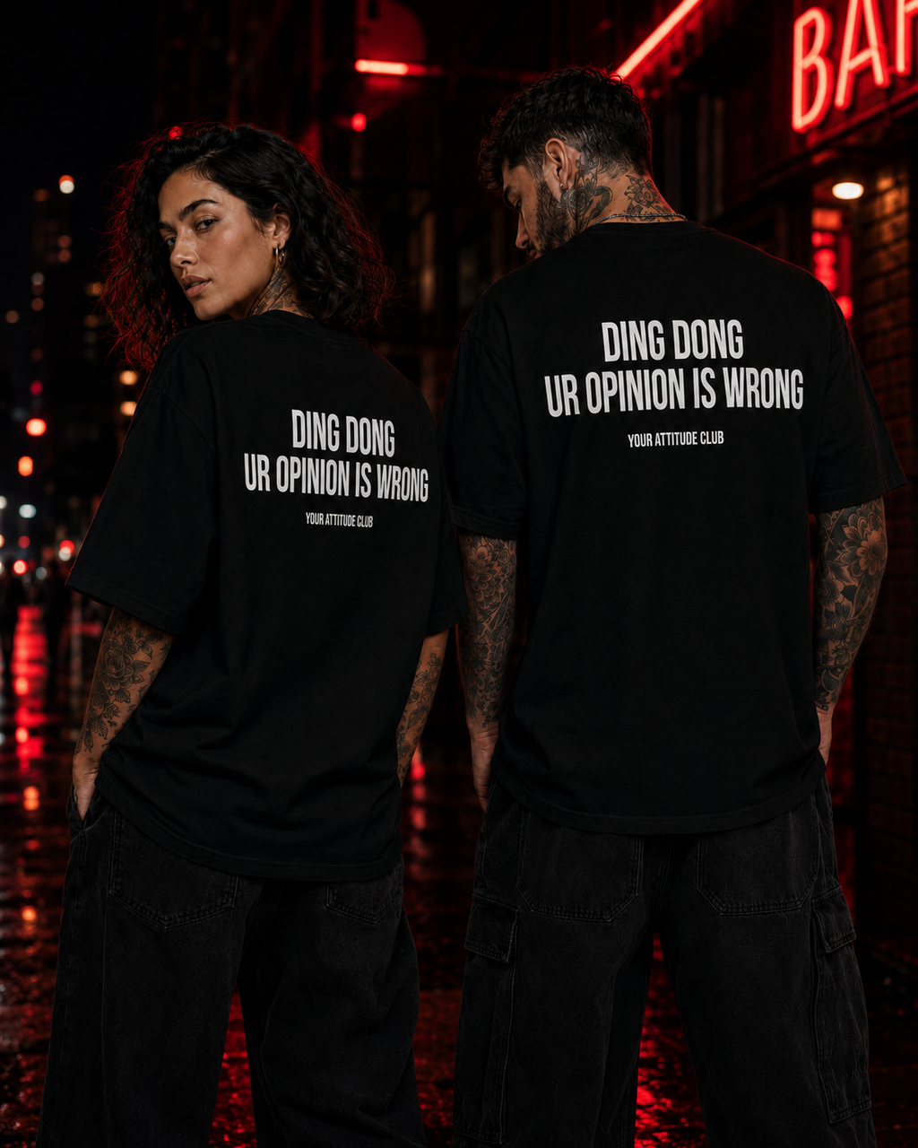 DING DONG UR OPINION IS WRONG – weißes Unisex Oversize Shirt mit rotem Backprint, freches Statement T-Shirt, sarkastisches Streetwear Geschenk