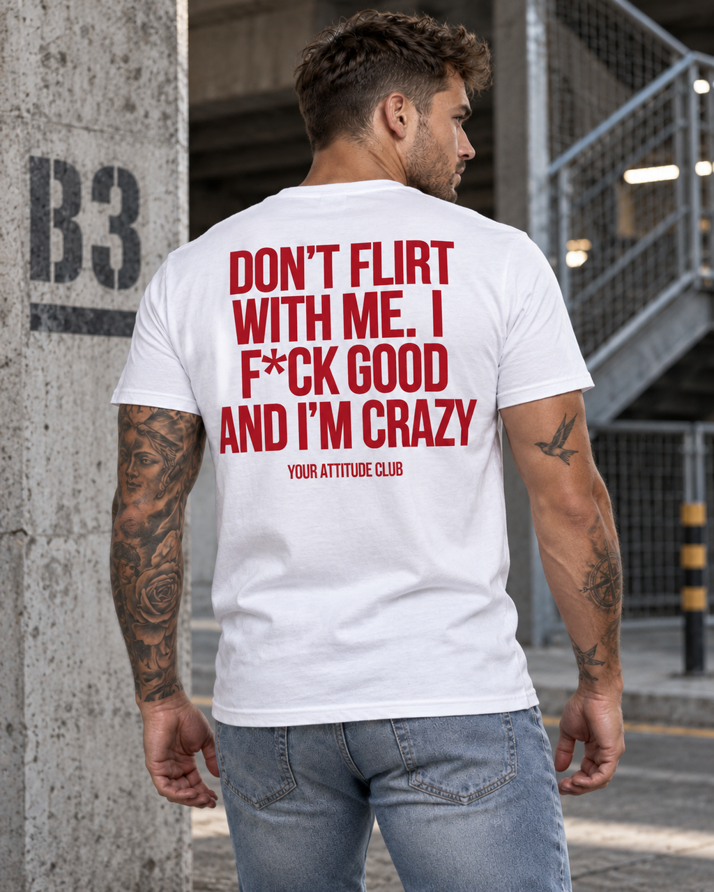 DON’T FLIRT WITH ME. I F*CK GOOD AND I’M CRAZY – Unisex Statement T-Shirt Weiß mit rotem Backprint | freches provokantes Sprüche Shirt