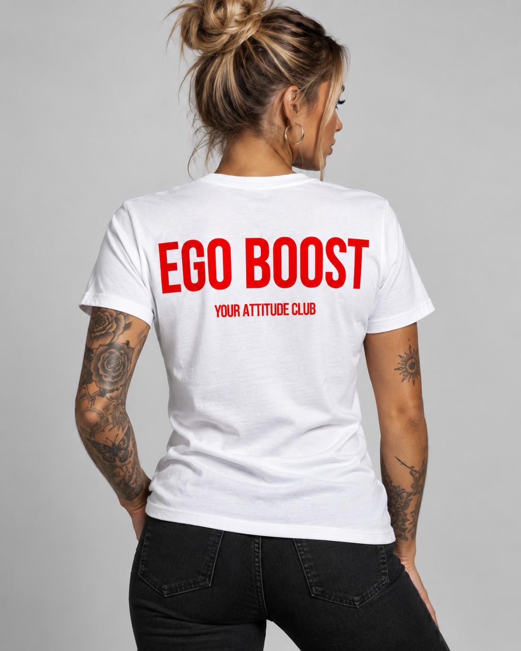 EGO BOOST – Unisex Statement T-Shirt Weiß mit rotem Backprint | freches selbstbewusstes Sprüche Shirt