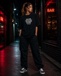 EVERYTHING I LOVE IS ILLEGAL, TOO EXPENSIVE OR BLONDE | Oversize Shirt Unisex mit Frontprint, Statement Shirt aus Bio-Baumwolle