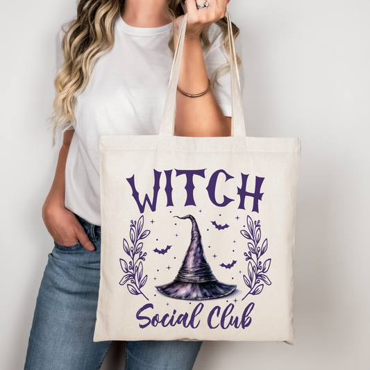 Witch Social Club Tasche Beige – Hexen Stoffbeutel mit Hexenhut & Fledermäusen – Halloween Bag – auch als A4/A3 Bügelbild für Shirt, Kissen, Jacke, DIY