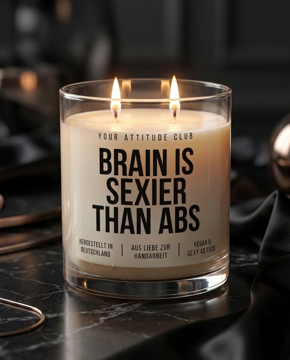 Brain Is Sexier Than Abs | Große Sojawachs Kerze vegan handgemacht Geschenk für Booklover Smart Girl Attitude Duftkerze