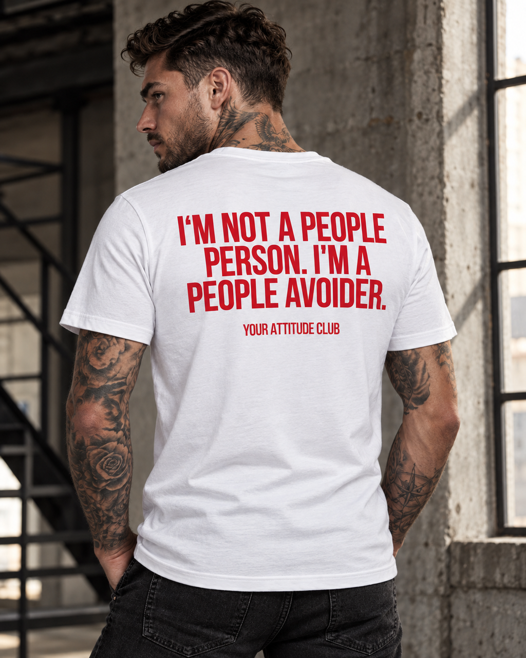 I'M NOT A PEOPLE PERSON. I'M A PEOPLE AVOIDER. – Unisex Statement T-Shirt Weiß mit rotem Backprint | freches Introvert Shirt