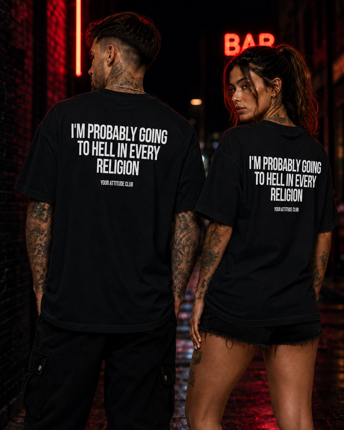 I’M PROBABLY GOING TO HELL IN EVERY RELIGION – weißes Oversize Unisex Shirt, roter Backprint, freches Statement Shirt, lustiges Spruchshirt