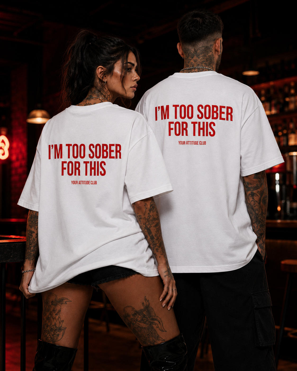 I’M TOO SOBER FOR THIS – weißes Oversize Unisex Shirt, roter Backprint, lustiges Party Shirt, Alkohol Spruchshirt, Statement Streetwear
