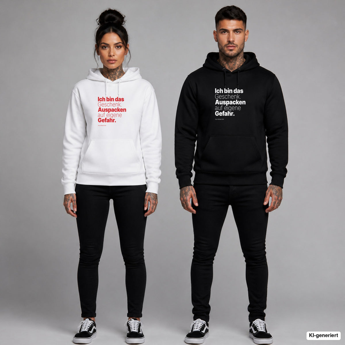 Ich bin das Geschenk. Auspacken auf eigene Gefahr – Hoodie mit Frontprint, Frau in Weiß mit rotem und Mann in Schwarz mit weißem Aufdruck