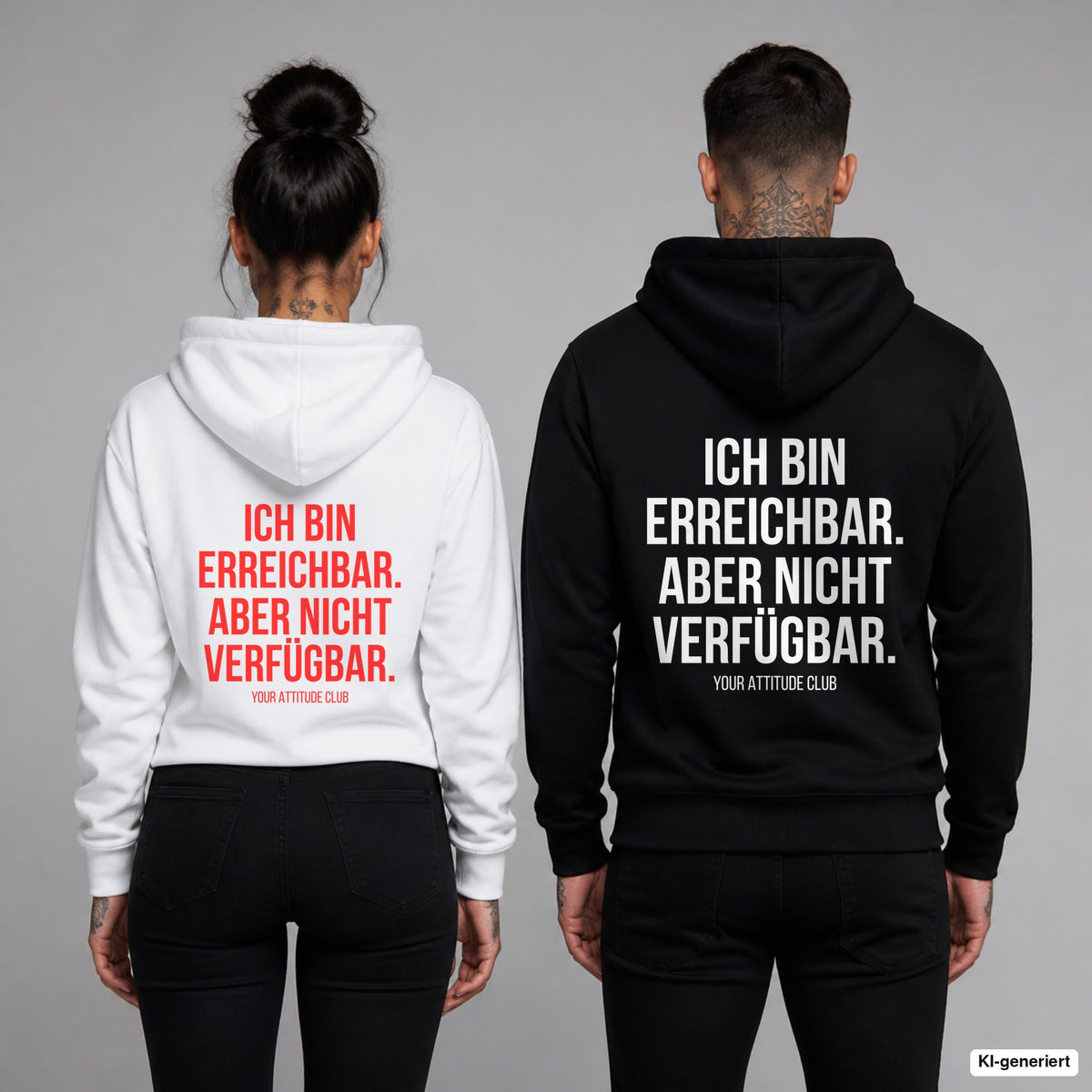 Ich bin erreichbar. Aber nicht verfügbar – Hoodie mit Backprint, Frau in Weiß mit rotem und Mann in Schwarz mit weißem Aufdruck