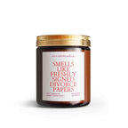 Smells like freshly signed divorce papers | Your Attitude Club Geschenke für Mann & Frau | Geburtstag | Einzug | Umzug | Partner - Perfekt als Geschenk für jeden Anlass