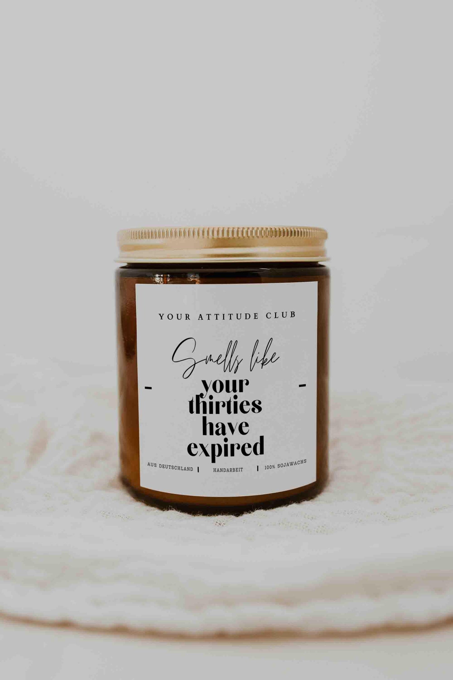 Geschenk Kerze von Your Attitude Club. Perfekt für Freunde, Familie, Kollegen und Partner.